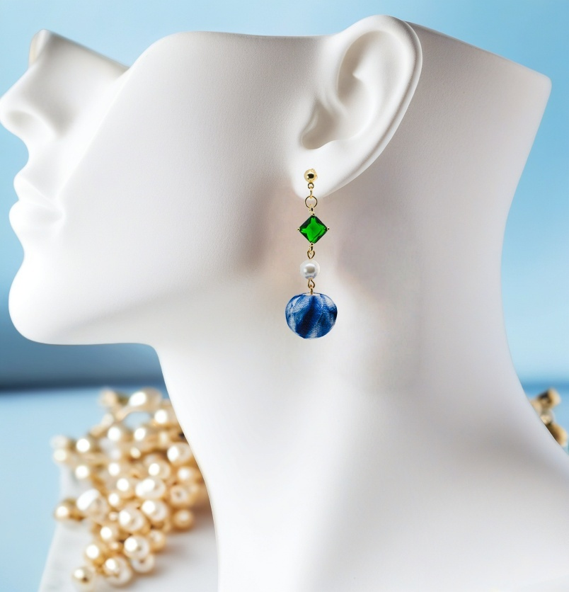 Handcrafted tie-dyed green rhombic zircon earrings