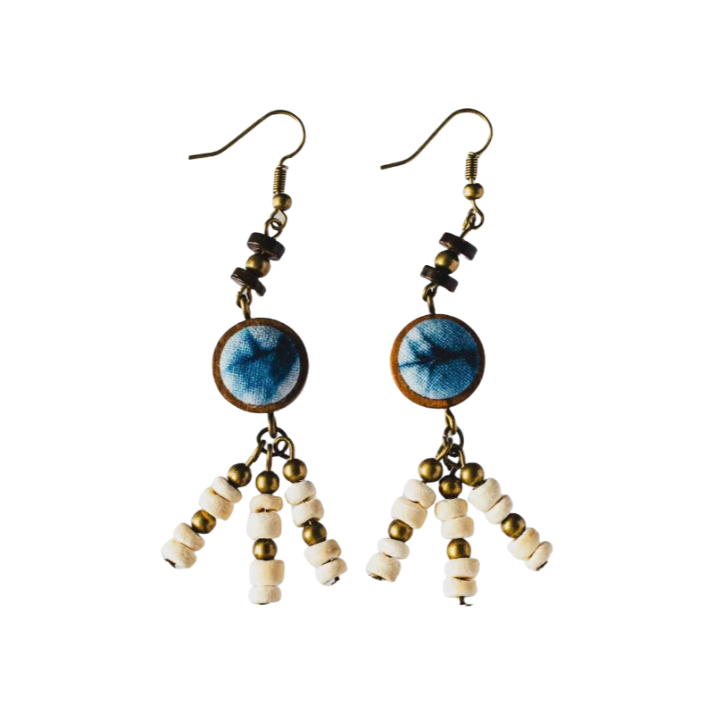 Handcrafted Chinese-style tie-dye natural plant bead-string-shaped earrings made of genuine materials