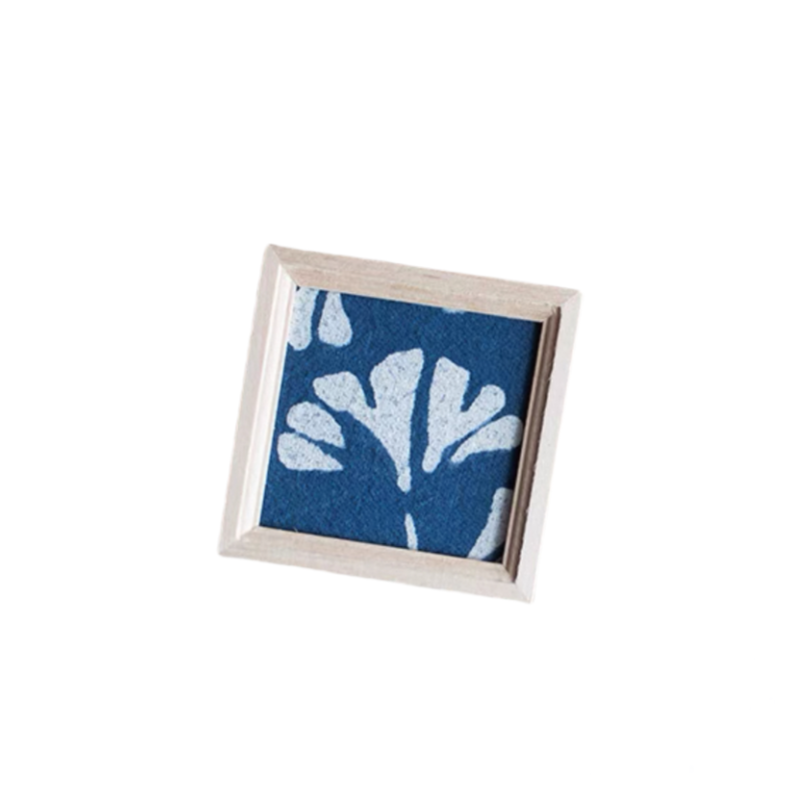 Handmade tie-dye ginkgo leaf wooden refrigerator magnet gift