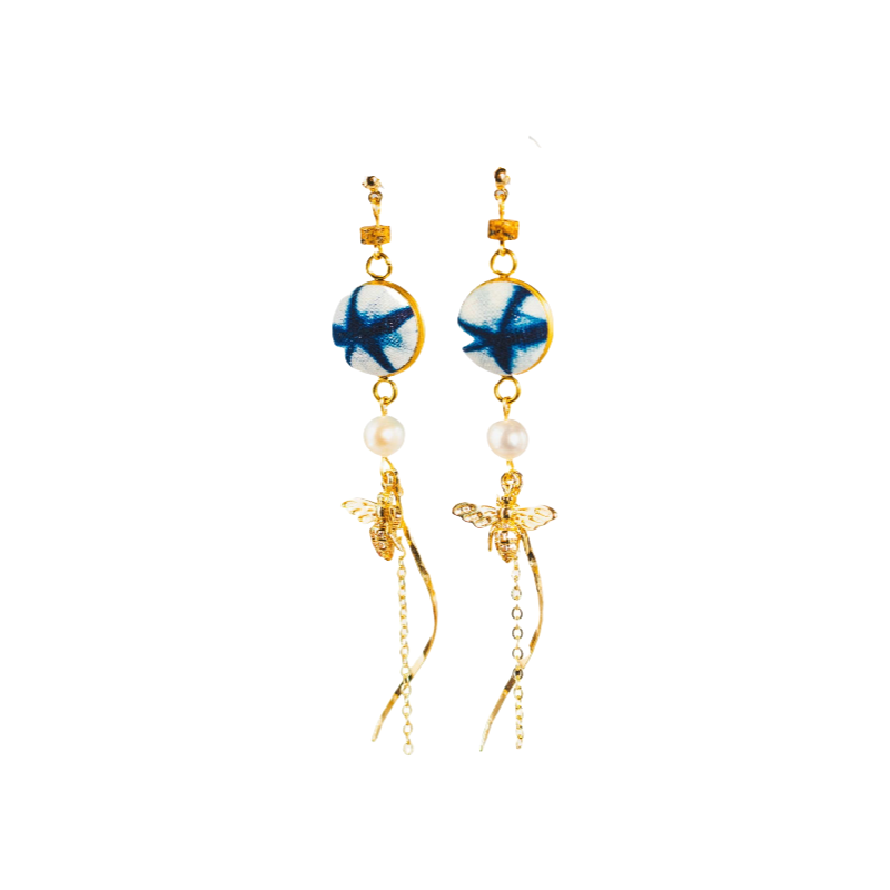 Handmade tie-dye 14k gold honeybee stud earrings
