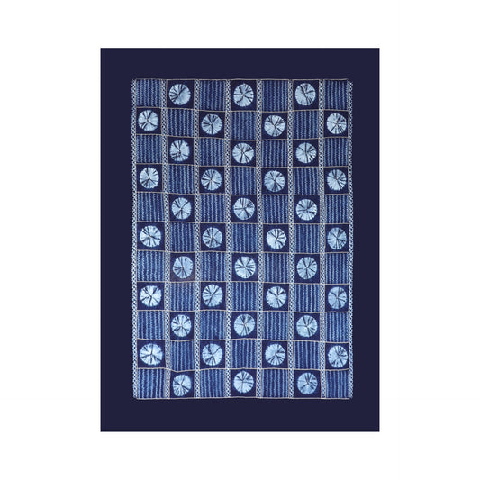 Handmade tie-dye tablecloth with round design