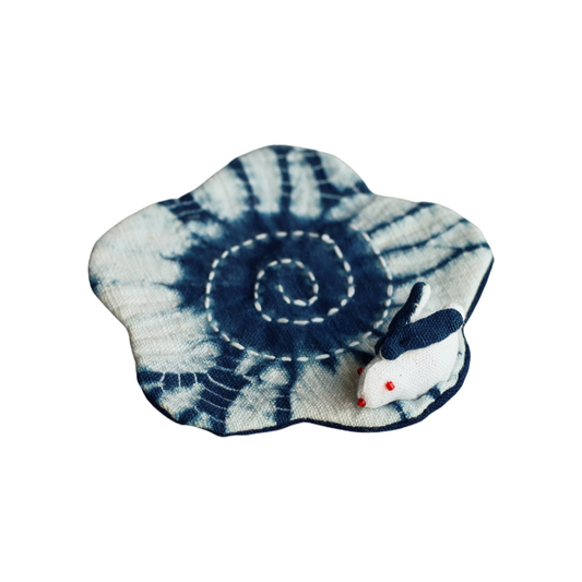 
Handmade Fabric Stereo Embroidered Rabbit Coasters