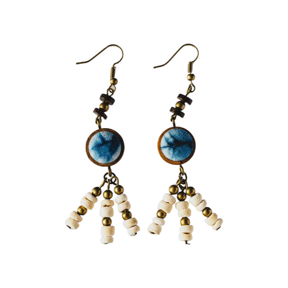 Handcrafted Chinese-style tie-dye natural plant bead-string-shaped earrings made of genuine materials